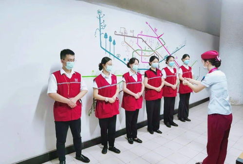 文明地鐵丨共創(chuàng)共建共分享，更優(yōu)更美更文明禮儀服務(wù)